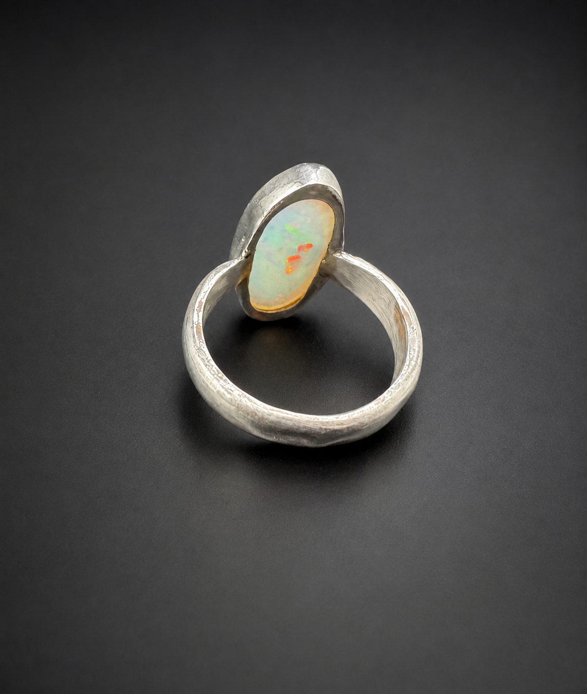 Crystal Opal ring: S 8.5