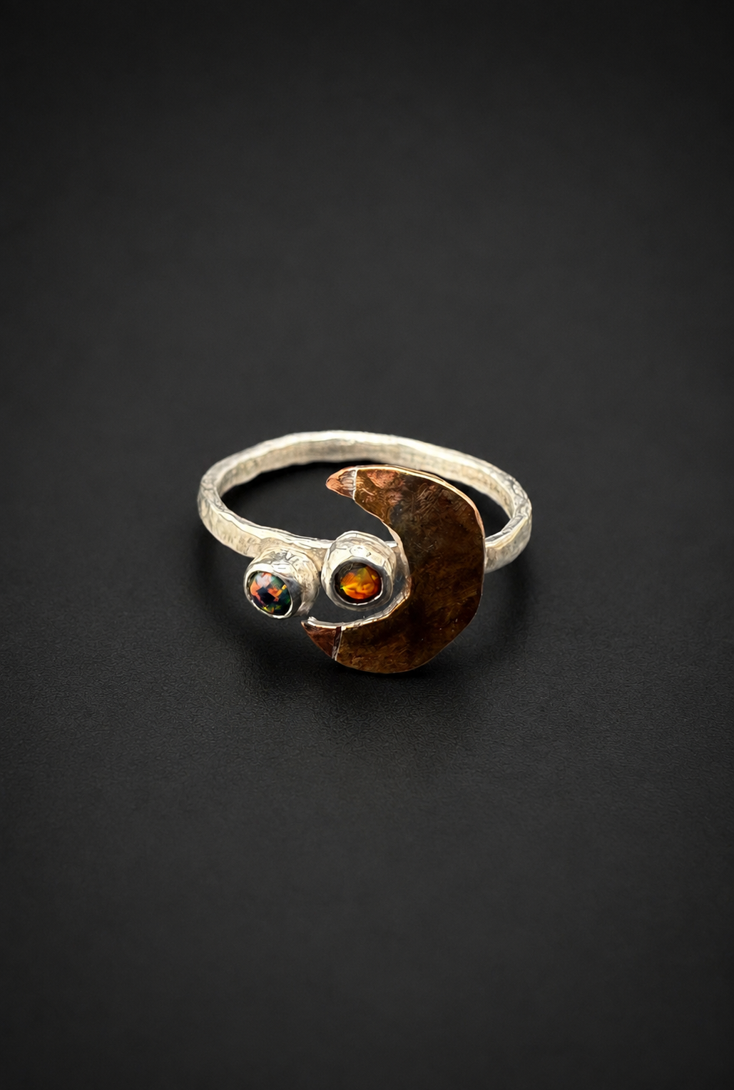 Moonfire Opal Ring: S 6