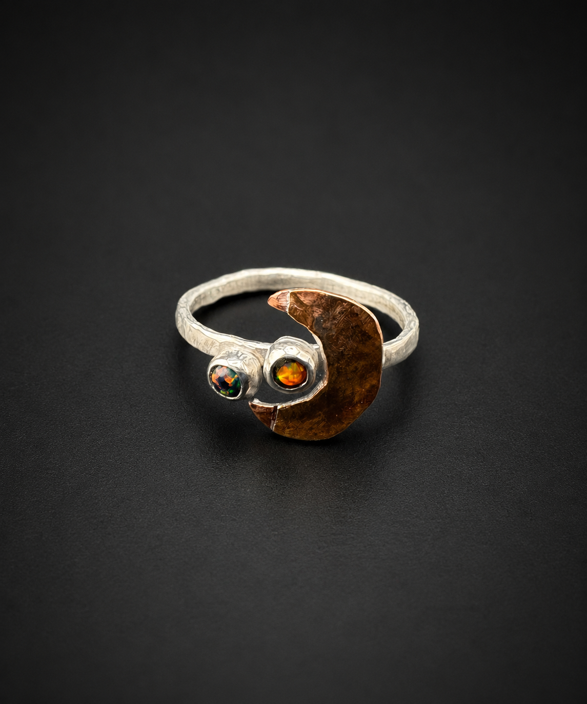 Moonfire Opal Ring: S 6