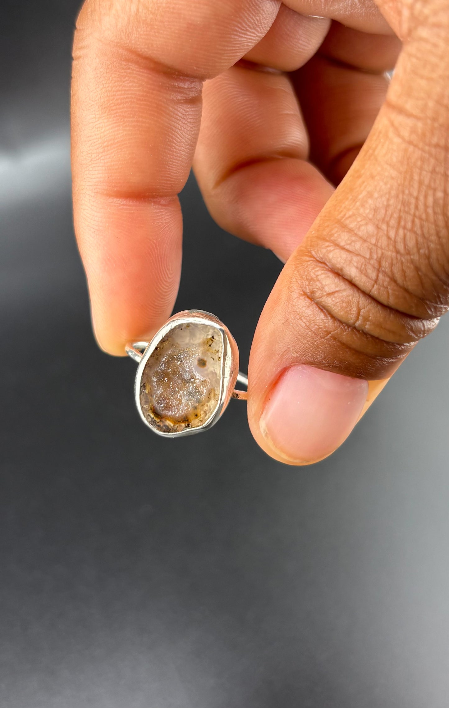 Druzy Agate Geode: S 9