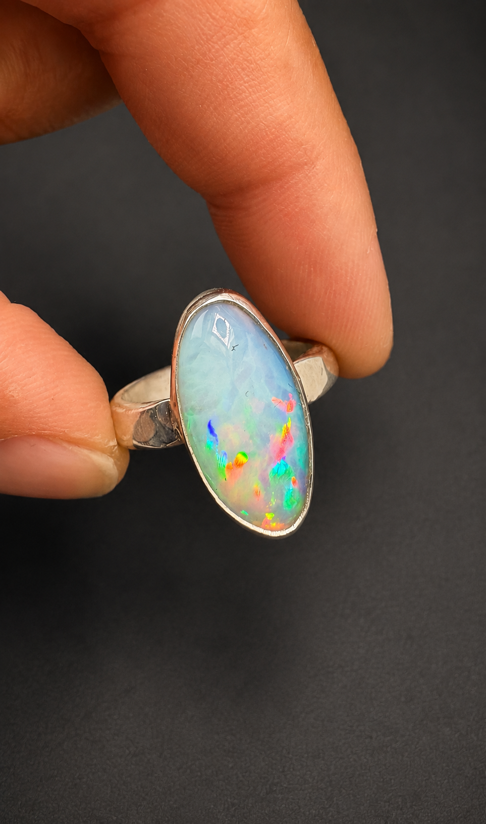 Crystal Opal ring: S 8.5