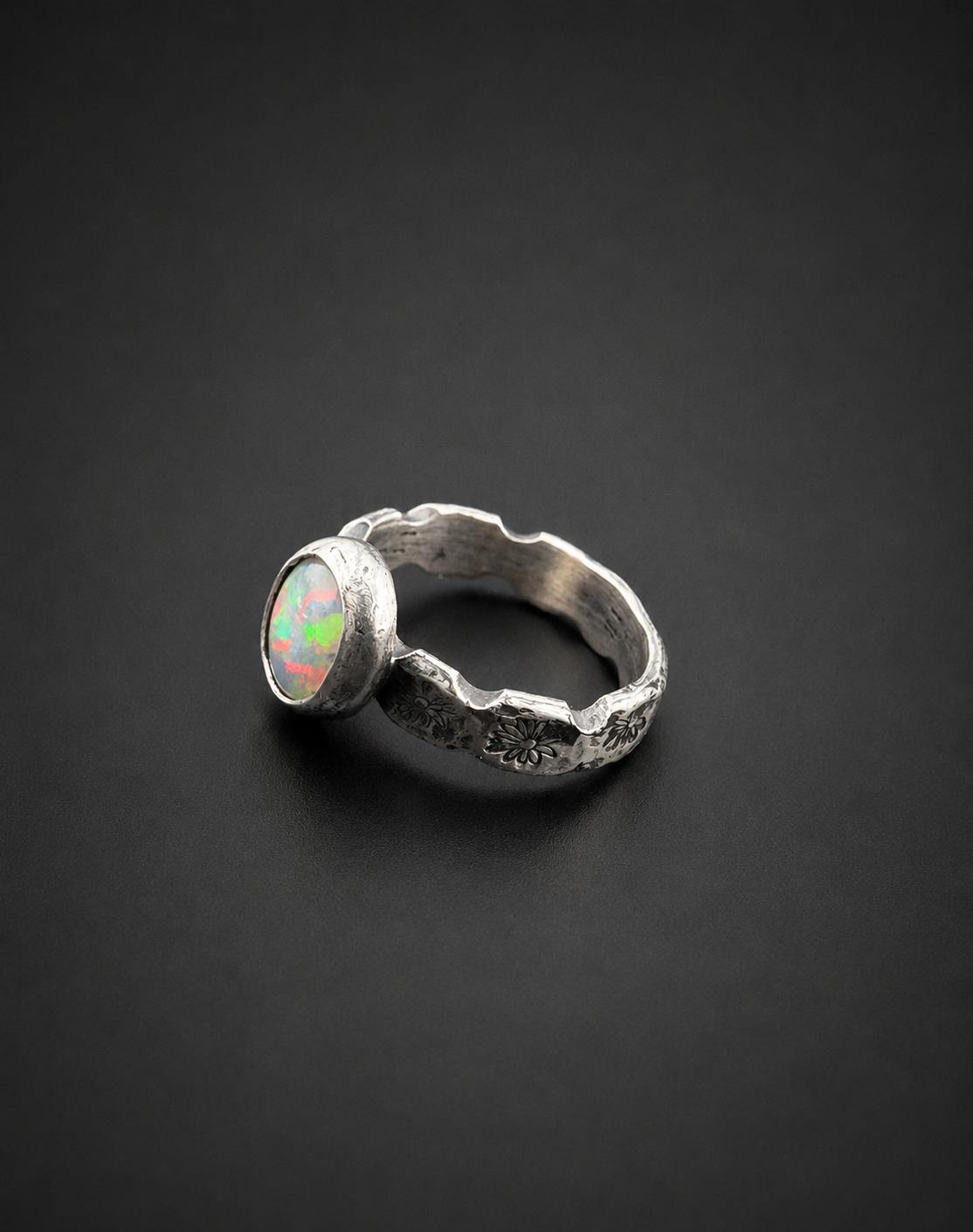 Ethiopian Opal Ring: S 7
