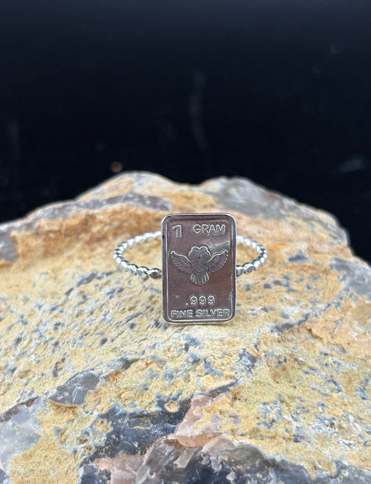 Mint Silver Bar Ring: S 8